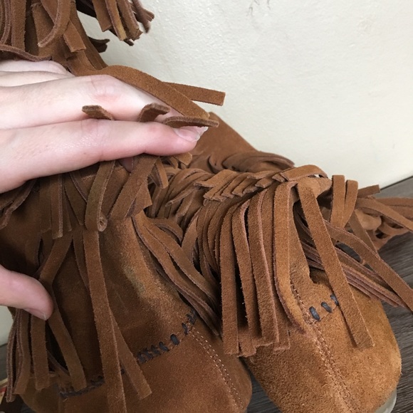 Yellow Box Boots Leather Fringe Moccasin - Picture 4 of 4